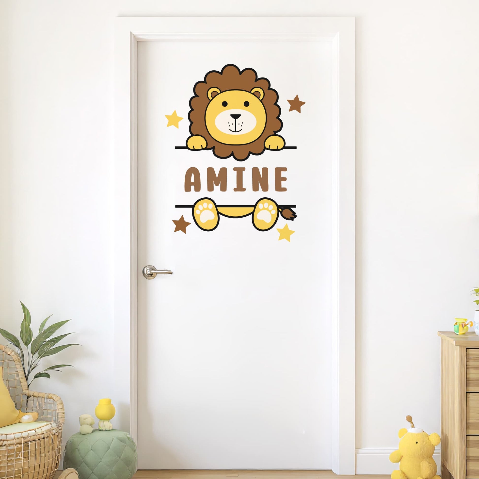 Stickers muraux prénom personnalisé Lion (sur porte. Stickers animaux. Idéal pour décoration chambre bébé ou enfant au Maroc.