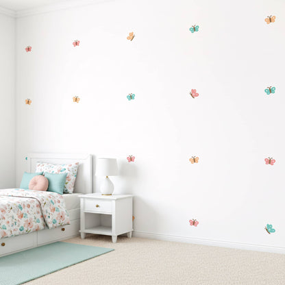 Chambre d'enfant lumineuse avec des stickers papillons. Une décoration murale simple et moderne. Stickers muraux de qualité supérieure au Maroc. Multicolore