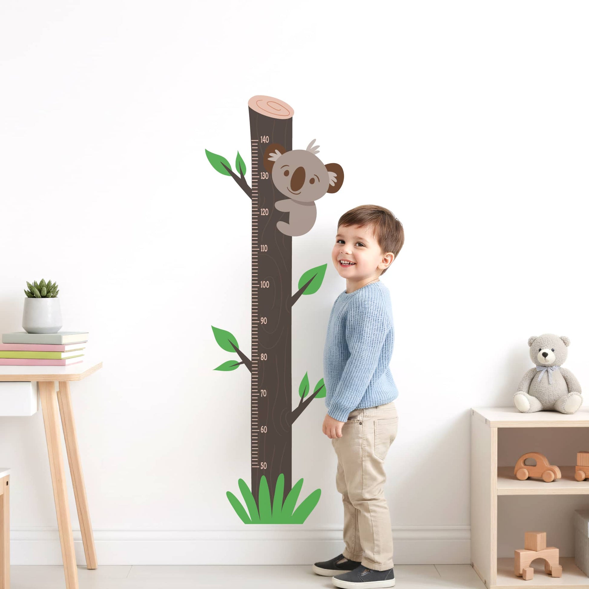 Règle de croissance toise stickers muraux Koala sur Arbre, décoration jungle pour chambre enfant Maroc.